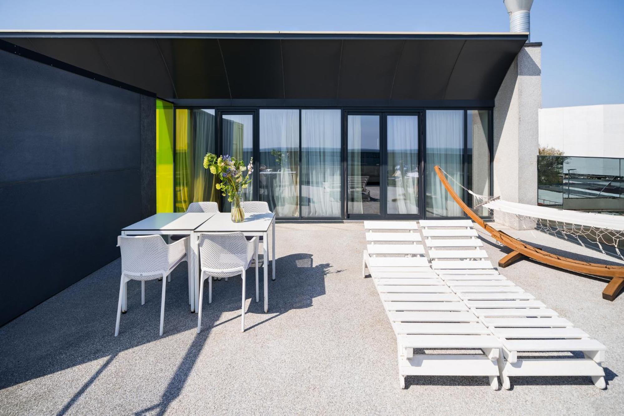 Riva Mamaia Beach Aparthotel المظهر الخارجي الصورة